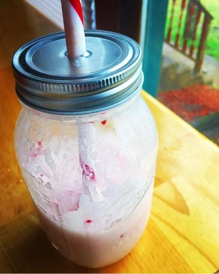 Strawberry Milk Protein Shake - Everly